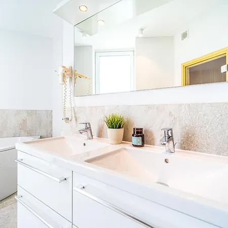 Promenadenvilla 03 06 Lübeck