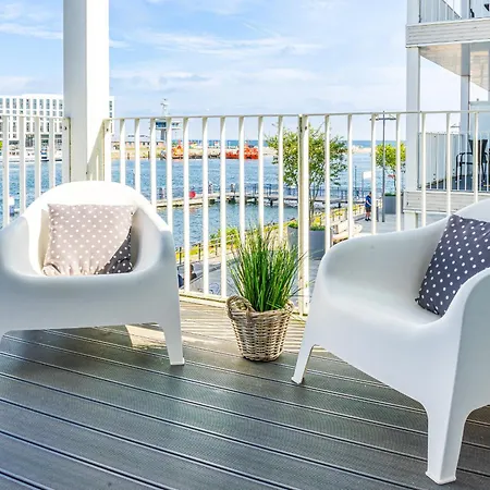 Promenadenvilla 03 06 Lübeck