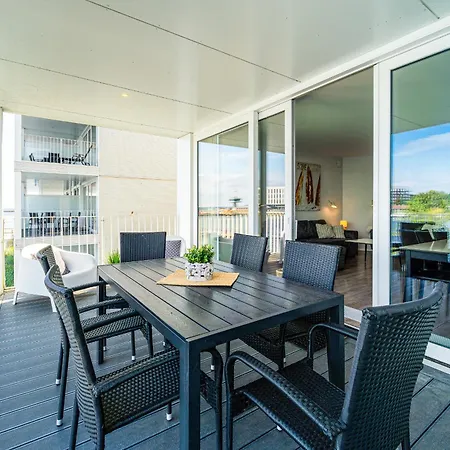 Promenadenvilla 03 06 Daire Lübeck